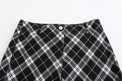 Haerin Black Heart Plaid Pants