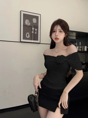 Ahyeon Off-Shoulders Flower Top