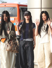 Black Wide-Leg Jeans With Pink Stitches | Iroha – ILLIT