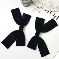 Jisoo Big Black Bow