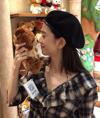 Jisoo Black Beret