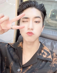 Jisung Pointed Cross Earring