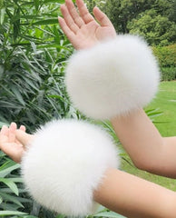 Lia Wrist Warmer Bracelet