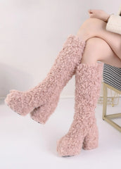 Ningning Fluffy Winter Boots