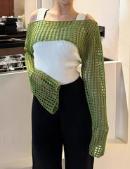 Sakura Hollow Cropped Sweater