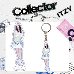 ITZY Collector 2-Piece Acrylic Stand Keychain Set