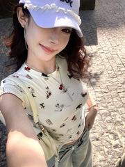 Rei White Puppy Print Fitted T-Shirt