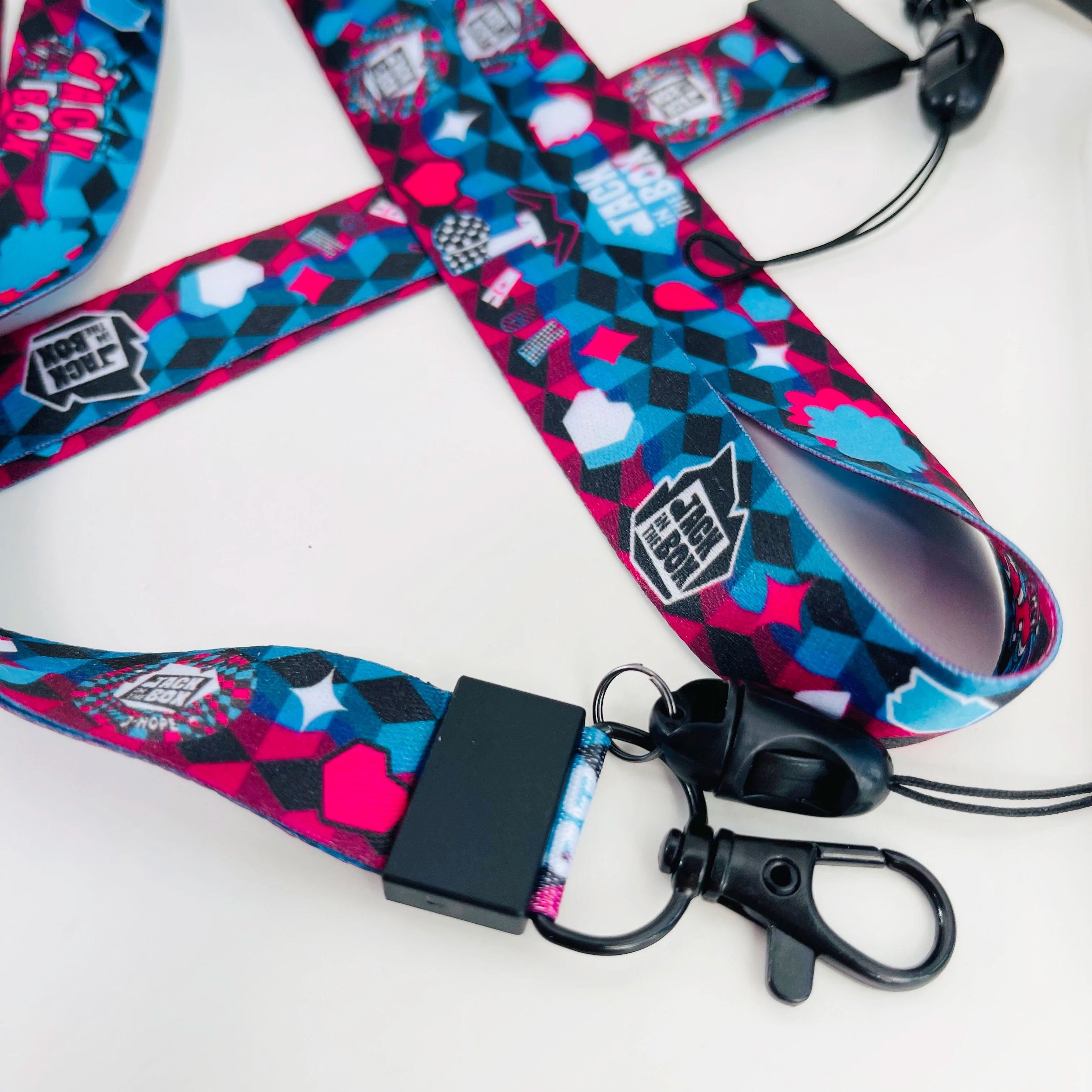 V Layover Luxe Lanyard