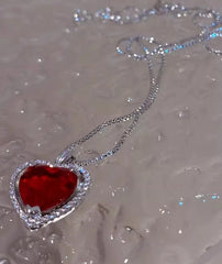 Red Heart Pendant Necklace | Ni-ki – Enhypen