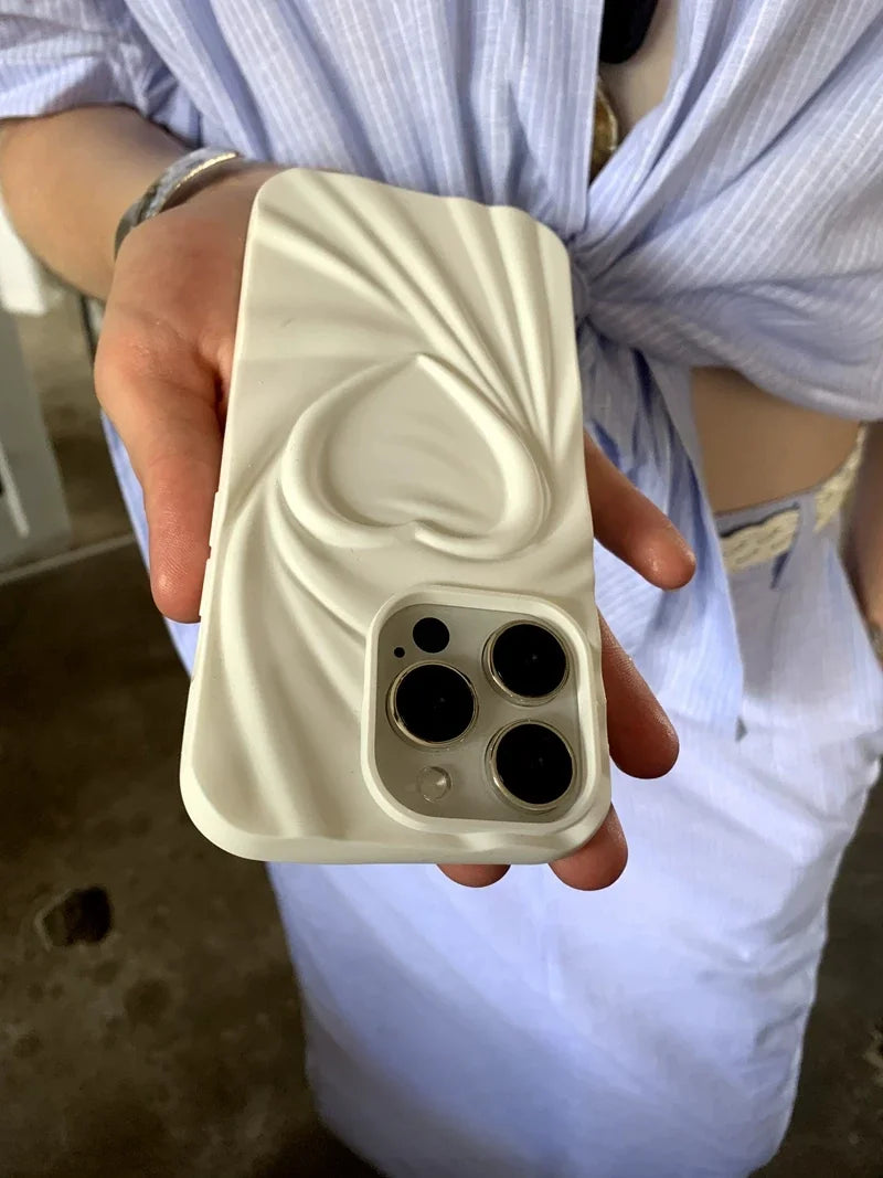 LuvCrush™ 3D Heart Wrinkle Case