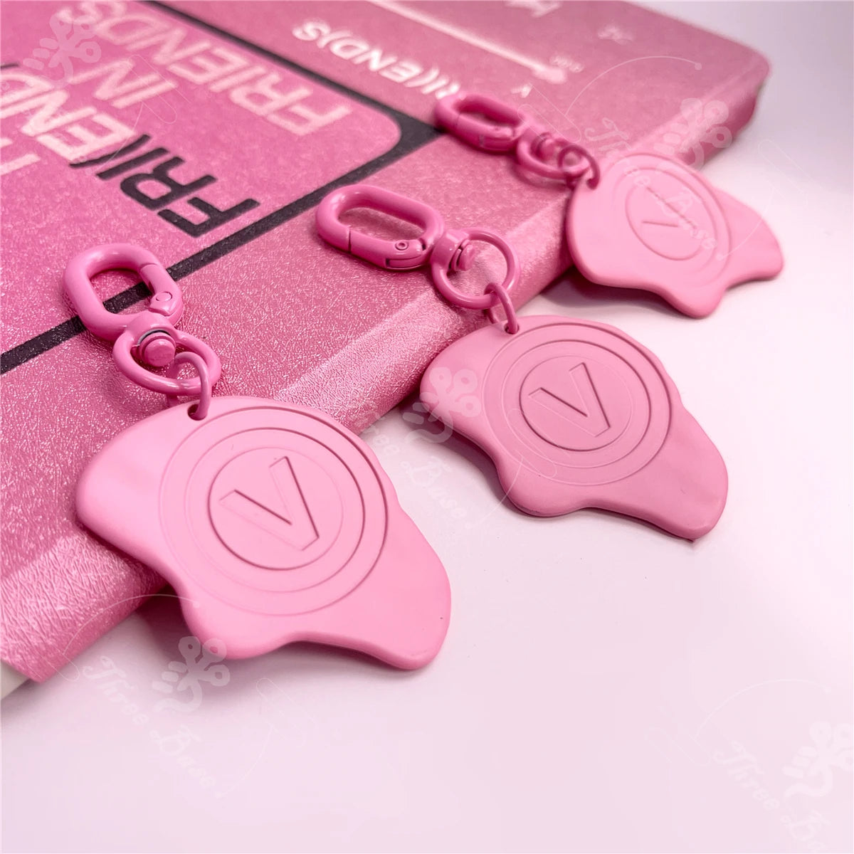 Golden SEVEN Luxe Keychain