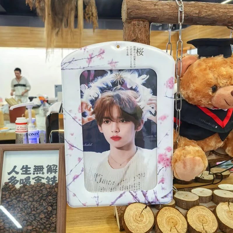 LumiHold™ K-Pop Card Case