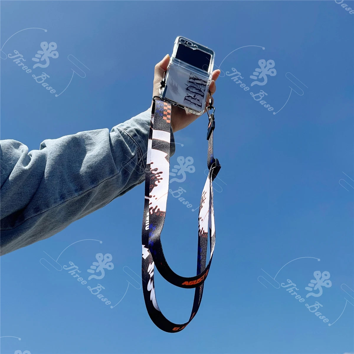 Golden Muse Phone Lanyard