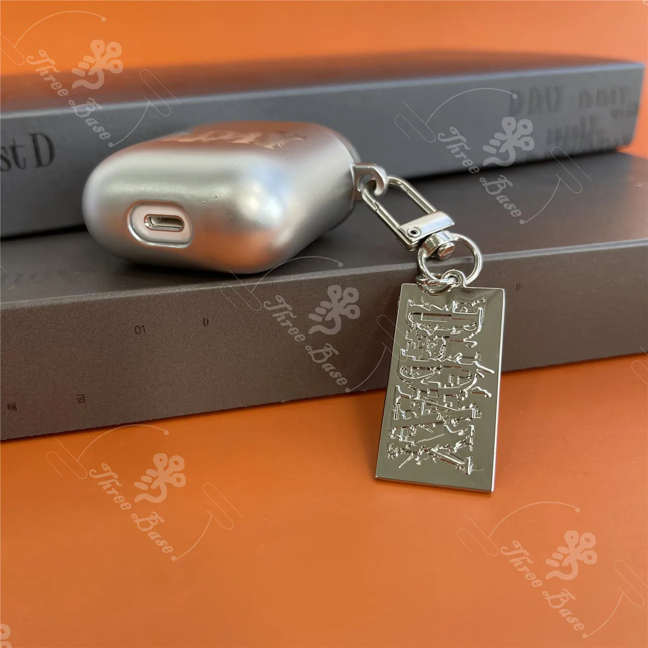 Golden SEVEN Luxe Keychain