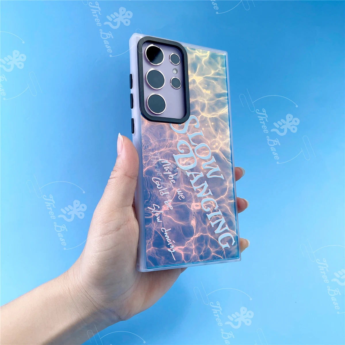V Layover Iconic Case