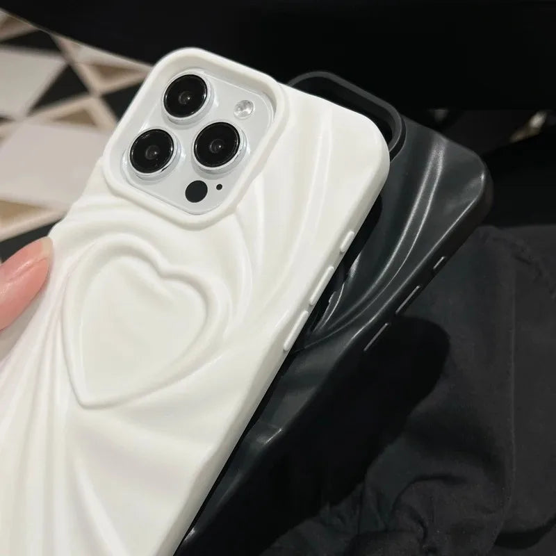 LuvCrush™ 3D Heart Wrinkle Case