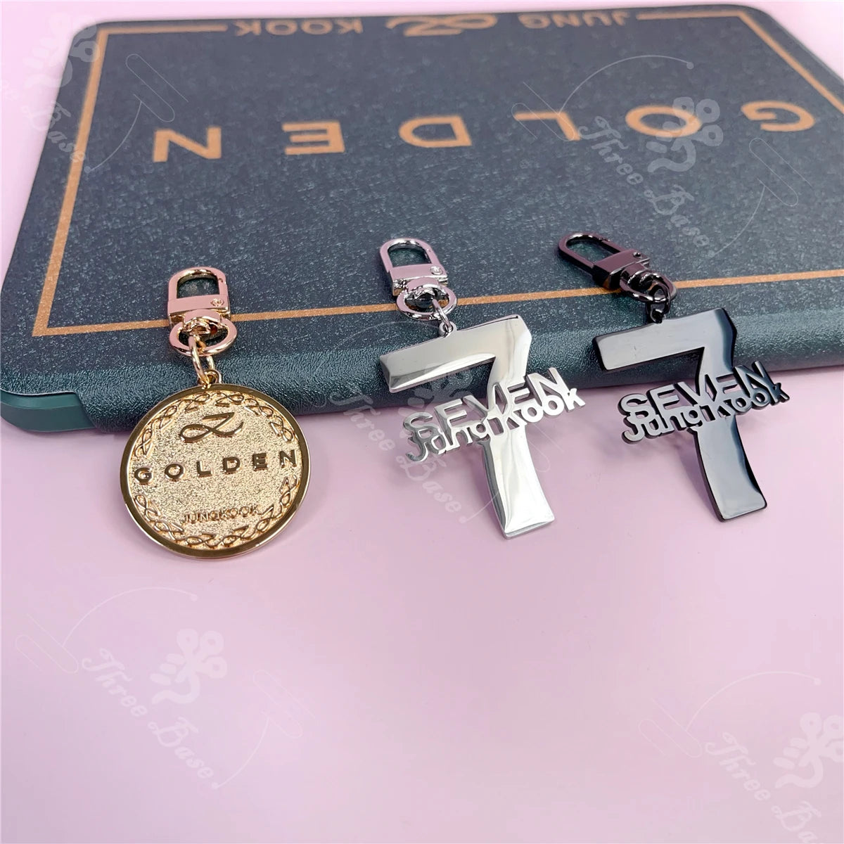 Golden SEVEN Luxe Keychain