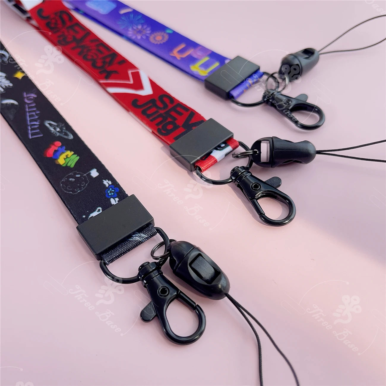 V Layover Luxe Lanyard