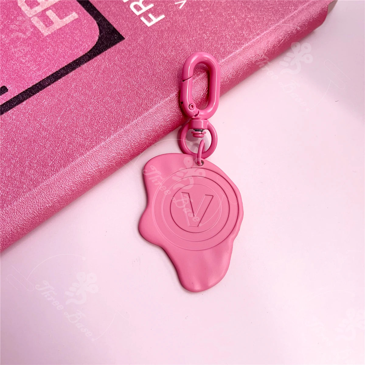 Golden SEVEN Luxe Keychain