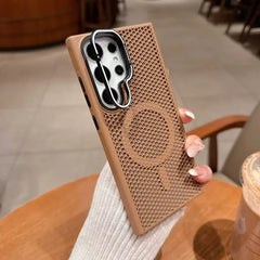 Luxury Honeycomb Mesh Cooling Magsafe Phone Case for Samsung Galaxy S25 Ultra, S24 Plus, S23 & S25 – Alloy Lens Bracket Wireless Charging Cover